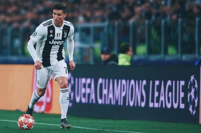 迪马尔科：利物浦随时都能制造威胁，他们全队都是顶级球员（迪马尔科：利物浦全员顶级，随时构成威胁）