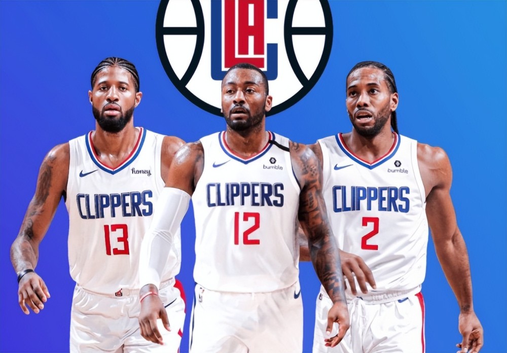 杜兰特关键中投命中，全场欢呼（杜兰特命中关键中投，引爆全场欢呼）