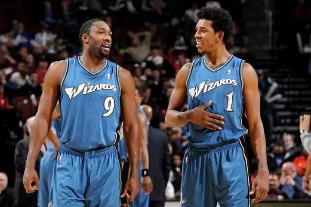 对土耳其破门，奥亚萨瓦尔最近9场国家队比赛贡献9球6助（奥亚萨瓦尔对土耳其进球，近9场国家队已贡献9球6助）