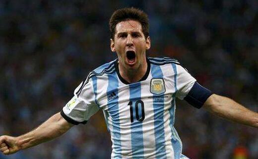 西甲榜首之争白热化（西甲榜首争夺战升级）