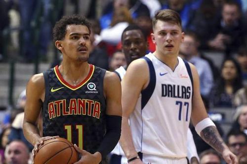 半场战报：埃尔切1-0赫罗纳，巴莱拉建功（半场速递：埃尔切暂1-0领先赫罗纳，巴莱拉破门）